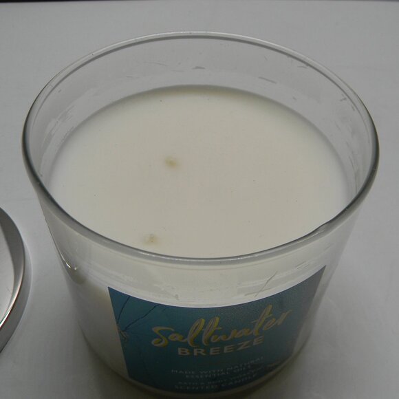 Bath & Body Works Saltwater Breeze 3-wick Candle SEE FULL DESC - Picture 2 of 4